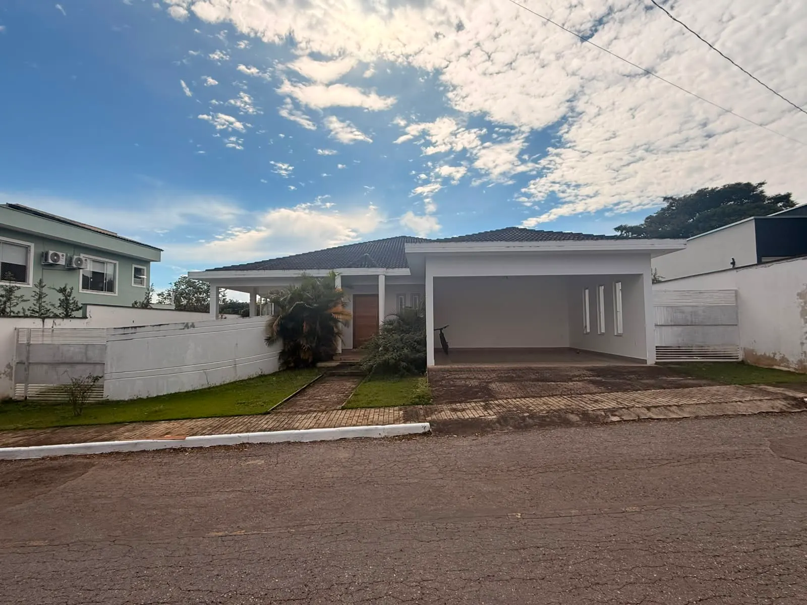Casa de condomínio em Colônia do Marçal - São João del Rei